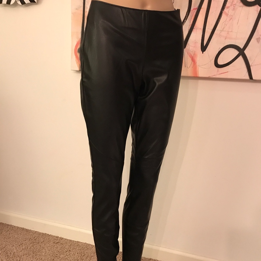 The Limited Faux leather leggings sz 2